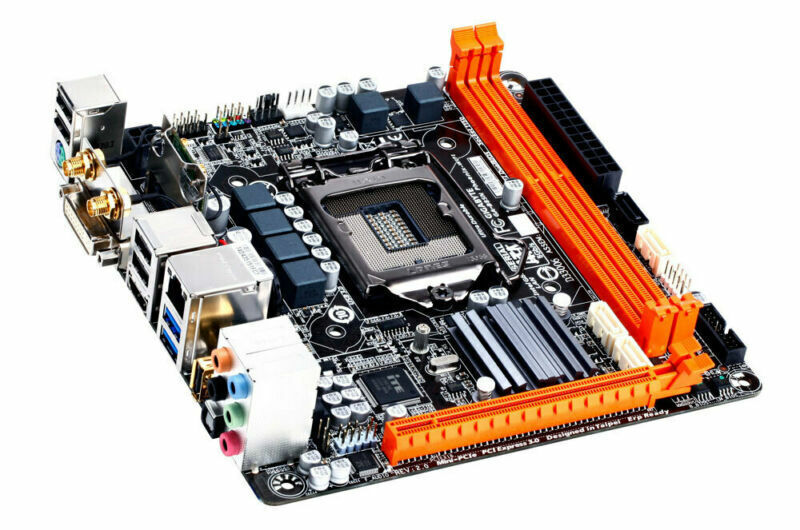 GIGABYTE B85N Phoenix WIFI メモリ 16GB Gigabyte GA-B85N Phoenix-WIFI Motherboard Intel B85 LGA 1150 DDR3