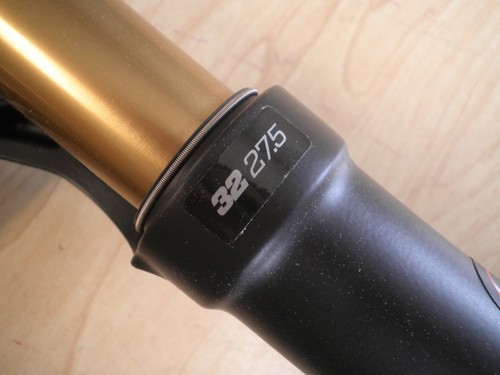FOX 32 FACTORY 27.5" BICYCLE SUSPENSION FORK BIKE PARTS 169-2 - Picture 3 of 11