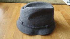 Dobbs Fedora Fifth Avenue New York 7 1/4 Gray Clean