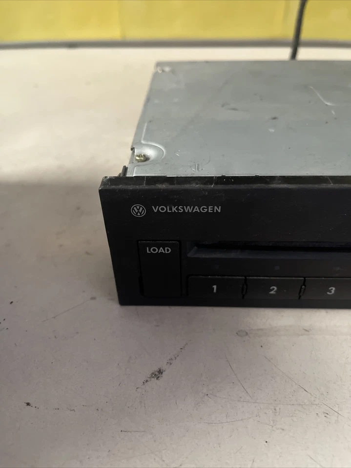 Original VW Gamma V 5 Radio 1J0035186D Fehlt  Code Golf 4 Passat 3B 3BG LCD - Bild 2 von 4