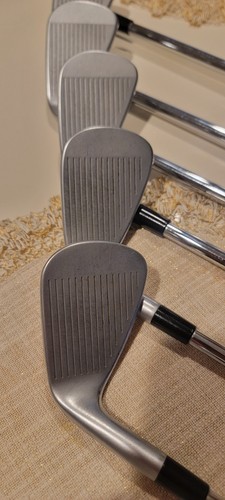 TaylorMade 2024 P-790 Irons 4-9 DG S300 Stiff Flex w/new Lamkin Crossline Grips - Picture 5 of 7