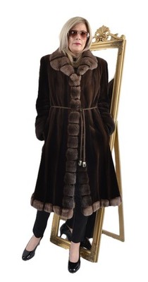 A5690 GESCHORENER NERZMANTEL ECHT PELZ NERZ PELZMANTEL - SHEARED MINK FUR COAT
