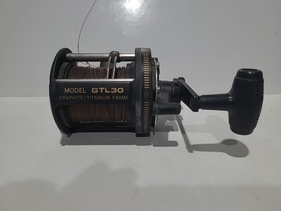 Eagle Claw GTL30 Trolling, Fishing Reel Graphite/Titanium Frame