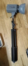 Interfit Photography Stellar 300 Watt/Second Monolight With Stand
