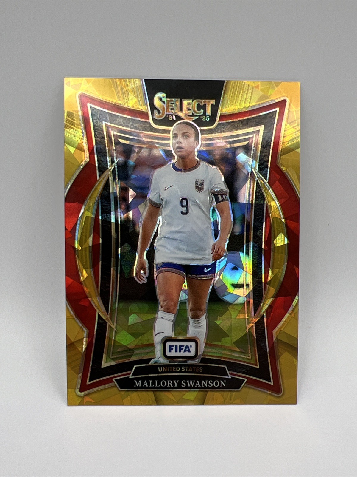 2024-25 Panini Select Fifa - Terrace Mallory Swanson #95 Gold Prizm /10 USA 🇺🇸