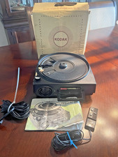 Kodak 800 Slide Projector W/ Remote,  2 Kodak Carousels Not Fully Tested