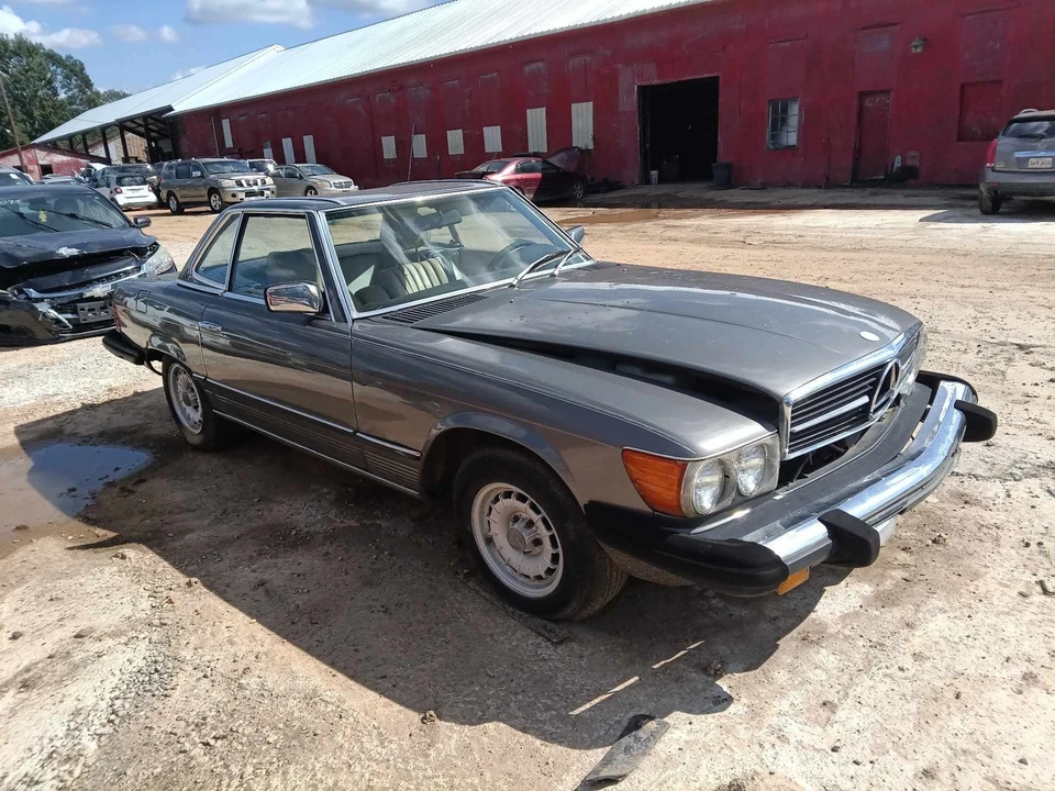 72 73 74 75 76 77 78 79 80 MERCEDES 450 Radiator - Image 3 of 4