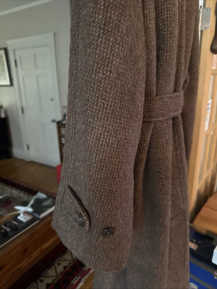 Giorgio Armani Brown Men’s Coat Great Condition Very Stylish 100%wool L Or XL - Image 4 of 4