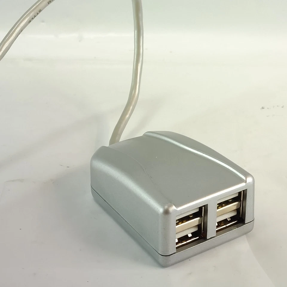 SIIG USB 4-Port Hub JU-H42012  NEW - Image 4 of 4