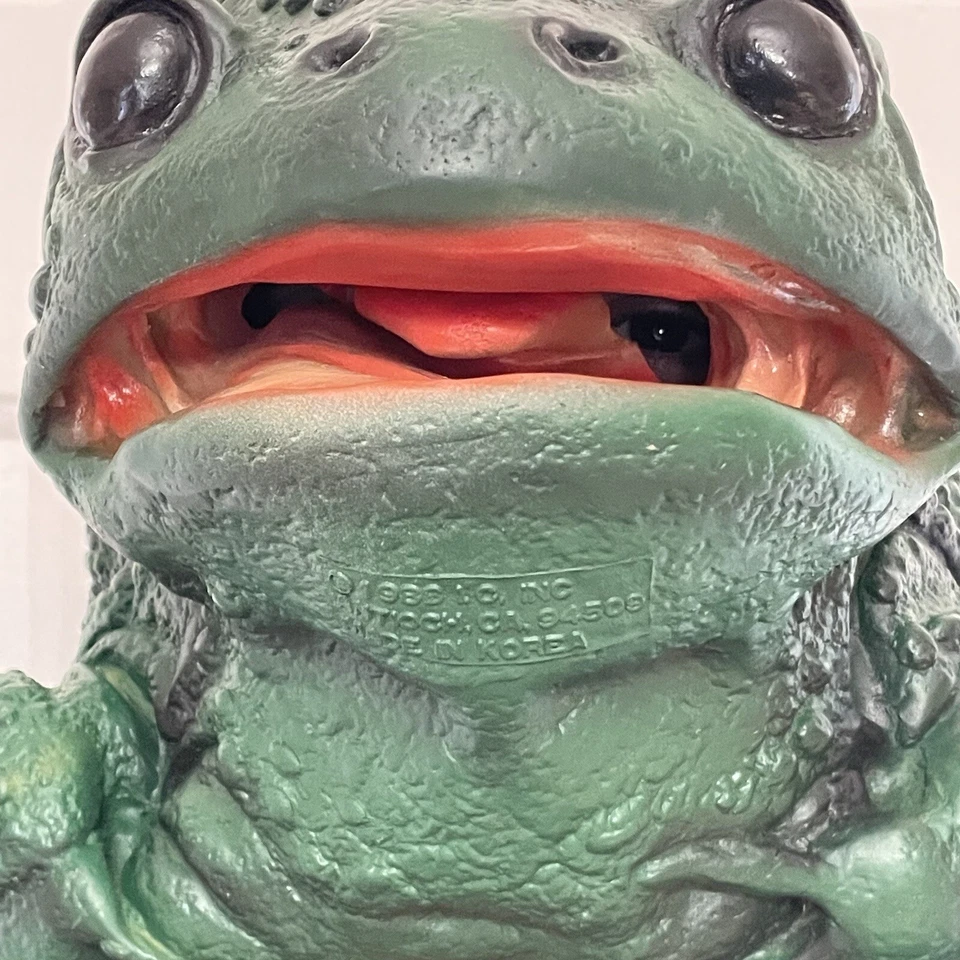 Lizard Reptile Costume Mask Guts Horror Gross Creepy Scary Halloween Vintage 80s - Image 4 of 4