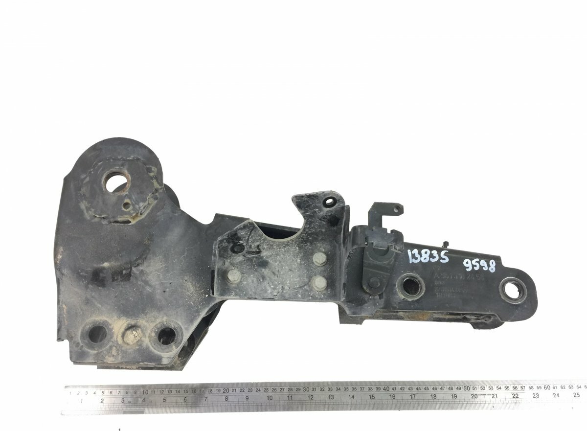 A9613102458 Cabin Bracket Mount Front Left From MERCEDES-BENZ  