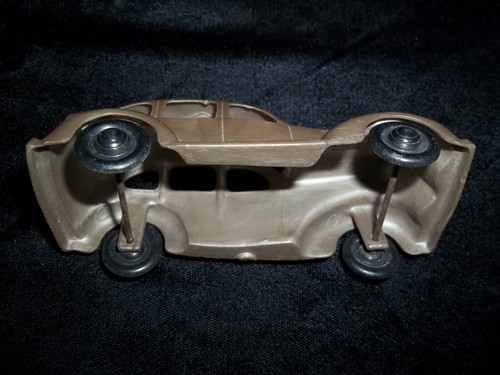 Coche conejo década de 1940 gris plástico duro negro ruedas limpio juguete hecho en EE. UU. 4 pulgadas - Imagen 4 de 8