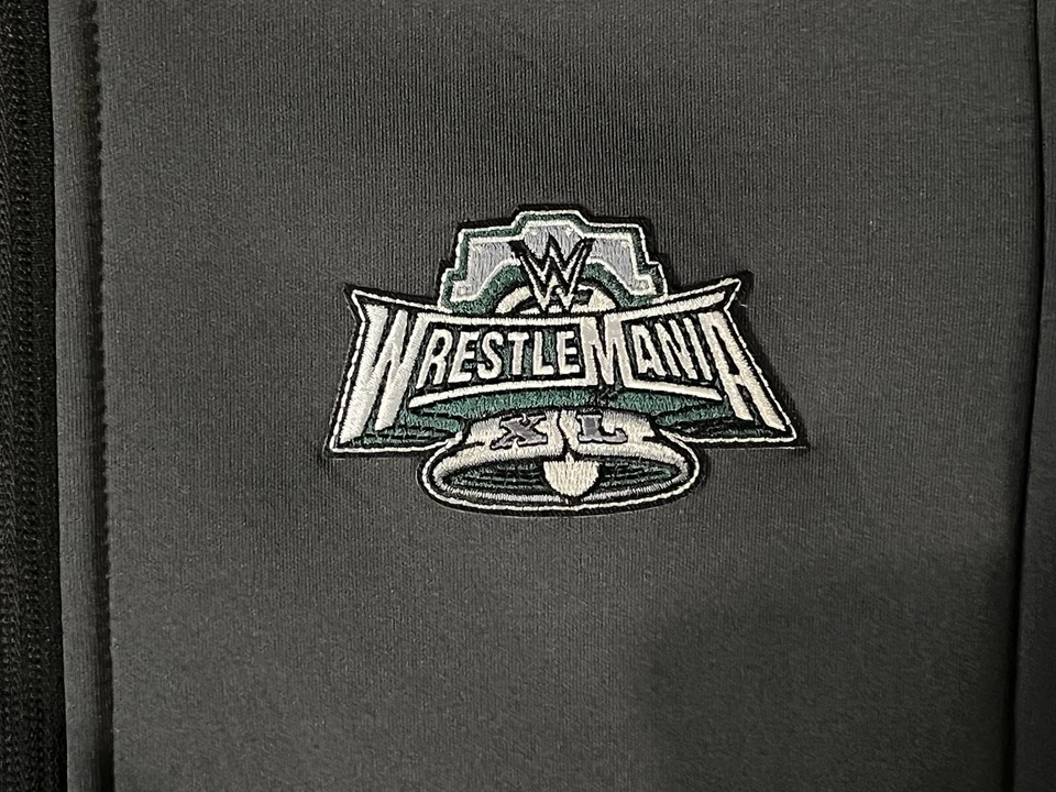 Antigua WrestleMania 40 Sudadera con Capucha Mujer Grande Gris Negro Cremallera Completa Foto 3 de 4
