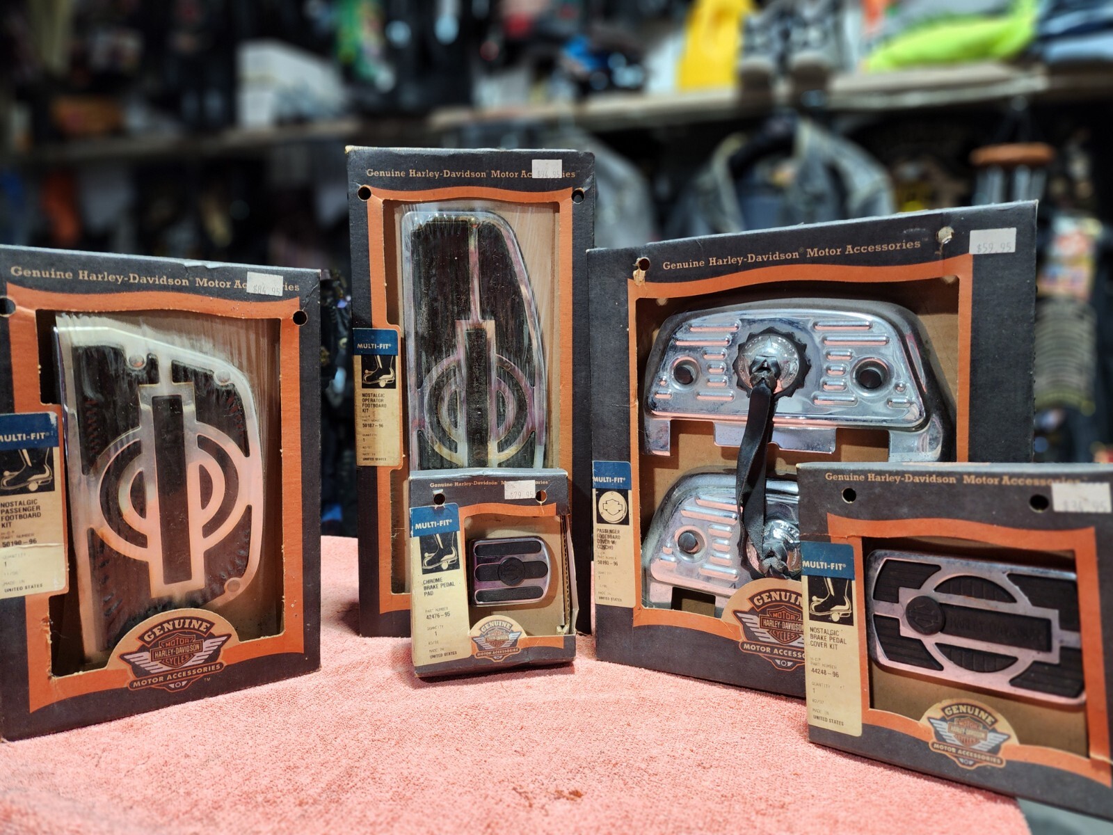 Harley Davidson Heritage Springer NOSTALGIC Footboard Kit Classic