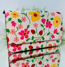 Kate Spade Madison Flap Convertible Crossbody in Strawberry Garden Printed