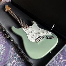 2018 Fender Player HSS Stratocaster Sage Green & Hard-Case