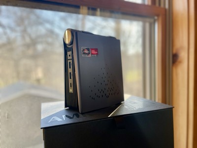 KAMRUI Gaming MINI PC 4K UHD AMD Ryzen 7 5700U 16GB RAM 512GB SSD ROM WiFi/BT 