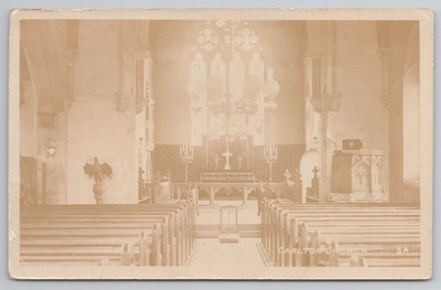 RPPC Carlton Kirche Innenaltar & Reredos Leeds Verlag Bramley um 1910