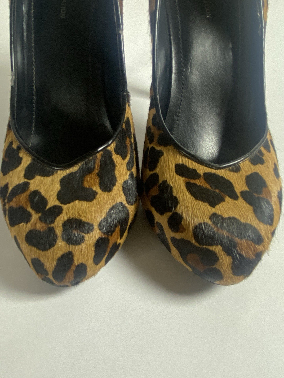 BCBG Generation  Leopard Print Platform Pump 9.5 … - image 13
