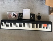 Roland FP-10 88-Key Weighted Digital Piano Keyboard Black
