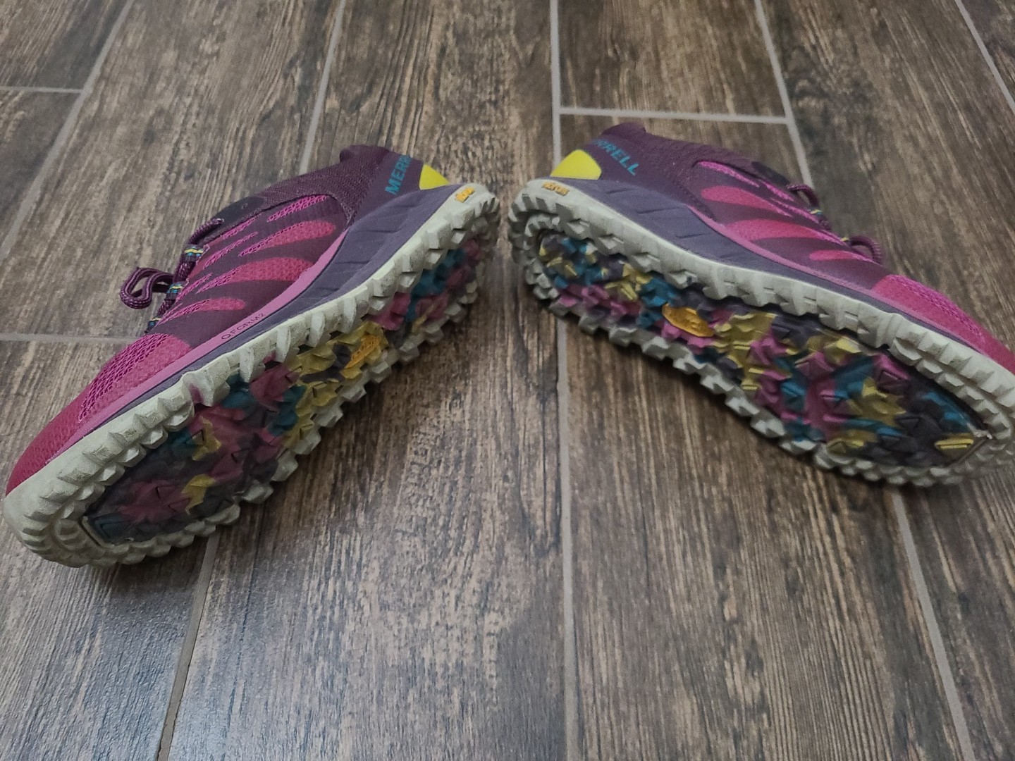 Scarpe da trekking Merrell Antona 2 da donna US 6 5 UK 4 EUR 37 a rete rosa J067284