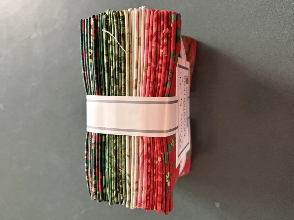 Robert Kaufman-Artison Batiks "Winter Sparkle" Holiday 20 Fat Quarter Bundle-NEW - Image 4 of 4