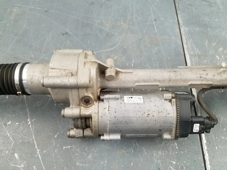 2016 保时捷 911 GT3 RS 电动机架和小齿轮 - * #2420 P8 — 第 4/4 张图片