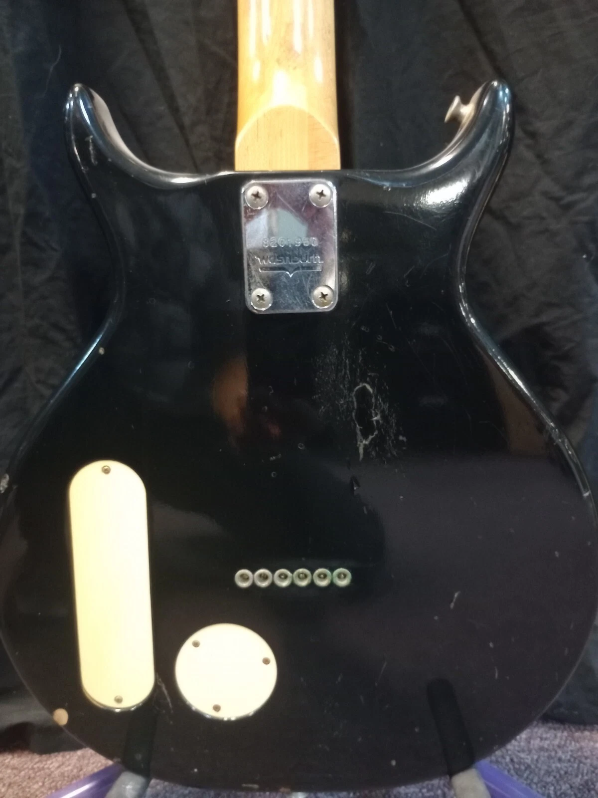 Picture 4 of 18