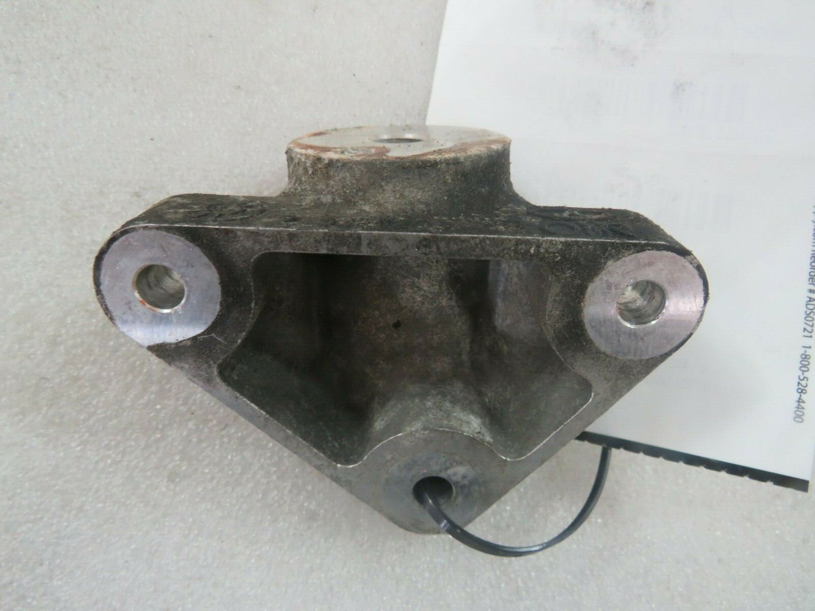 Maserati Quattroporte, RH, Right Transmission Mount Arm, Used, P/N 192827