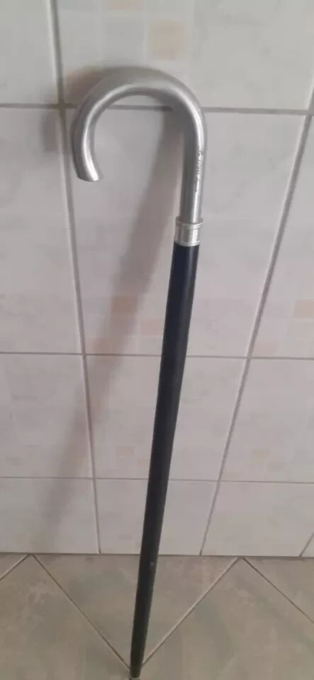 Foto 7 di 9