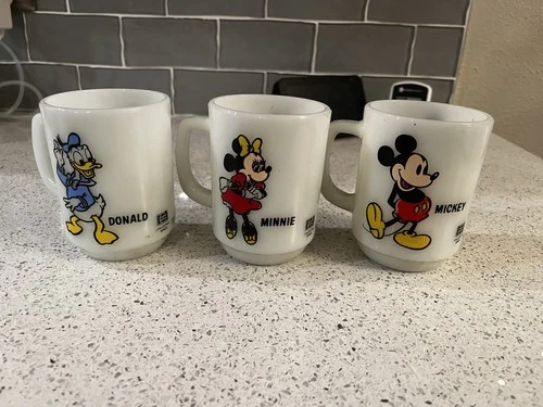 VTG Pepsi Disney Anchor Hocking Mickey Mouse Milk Glass Mugs Minnie Donald Lot