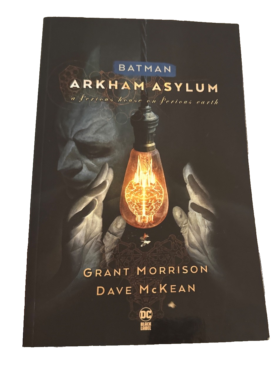 Batman Arkham Asylum DC Comics August 2020 Edition
