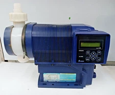 WALCHEM IWAKI 40 GPH METERING PUMP 60 PSI 115 VAC IX-C150TCN-RF-U
