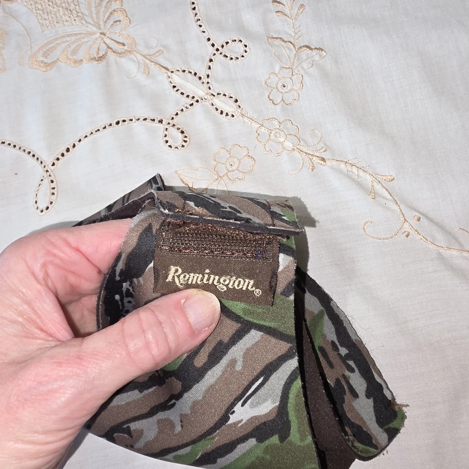 Lot CAMO Mesh Hat Cover,Stocking Face Mask, Remington Neoprene Face Mask, Gloves - Image 3 of 4