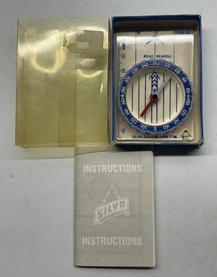 Vintage Silva Co. Polaris Type 7 Liquid Filled Compass W/Instructions 
