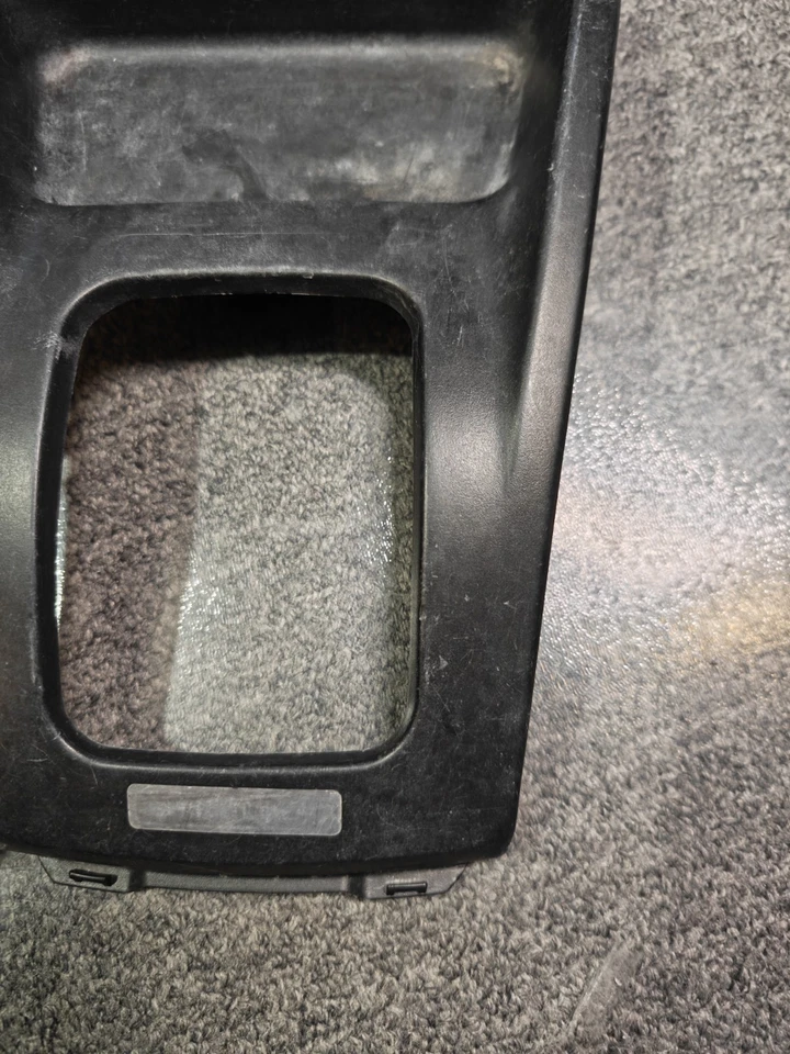 1998-2001 Subaru Impreza Automatic Shifter Trim - Image 4 of 4