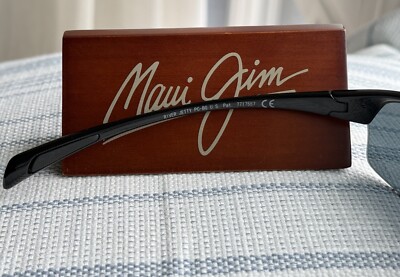 Maui Jim River Jetty MJ 430 02 Black Frame Neutral Grey Polarized