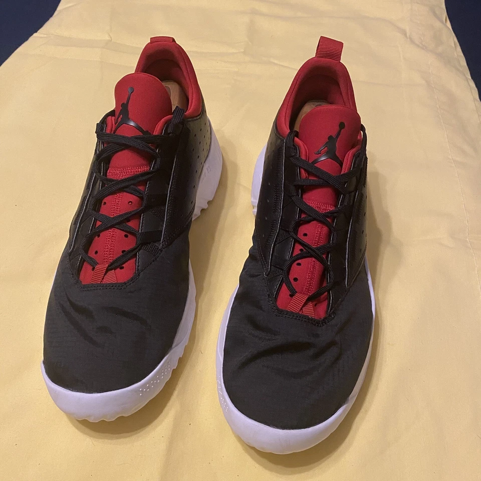 Zapatos de baloncesto para hombre Nike Air Jordan Proto Lyte negros y rojos talla 13 Jumpman Foto 2 de 4