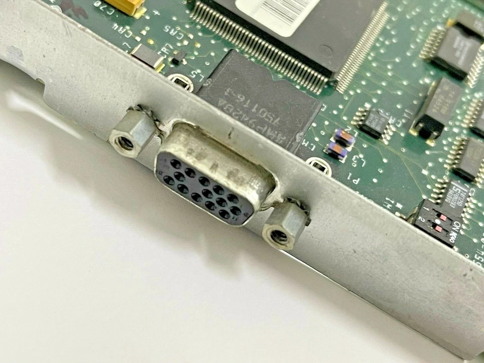 VINTAGE HP COMPAQ QVISION 1280 1 MEG PCI VGA & WIDE SCSI CONTROLLER CARD BXSC1 - Image 3 of 4