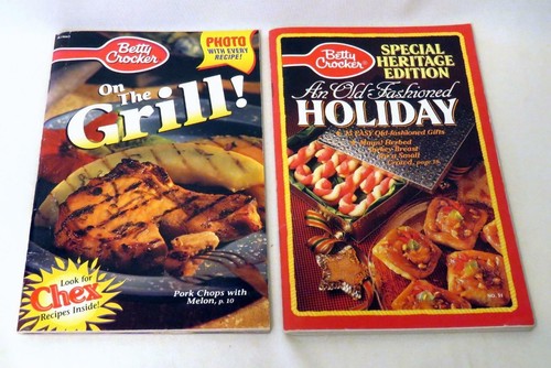 Betty Crocker Cookbooks Paperback from 1984 - 2009 Lot of 10 - Picture 6 of 6