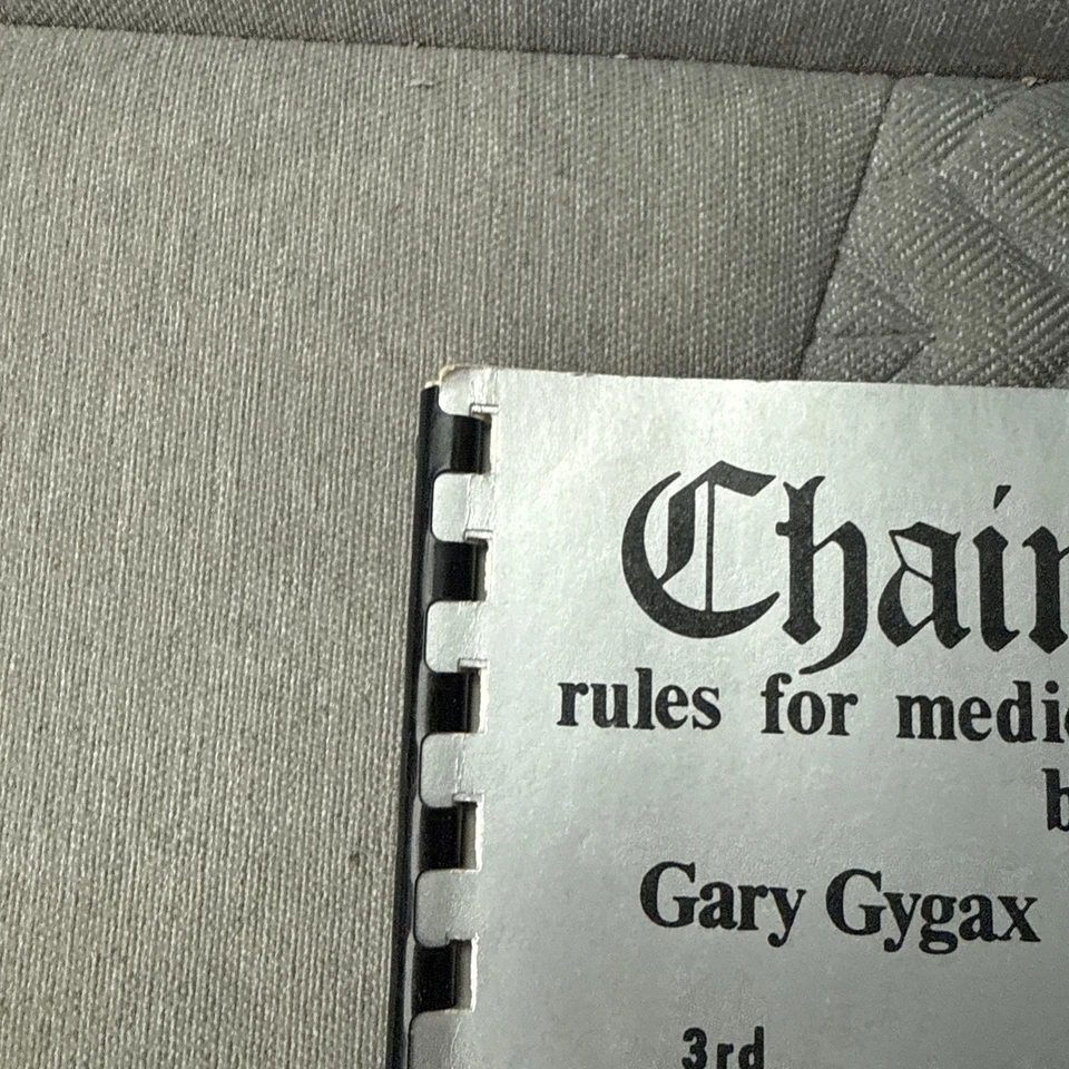 Chainmail Miniatures Rules 3rd Ed. 7th Printing Gygax TSR Dungeons & Dragons D&D - Image 3 of 4
