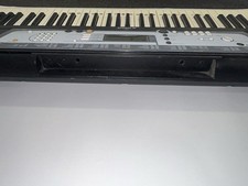 Yamaha Electronic Keyboard with Built-In Speakers – Portable Digital Keyboard