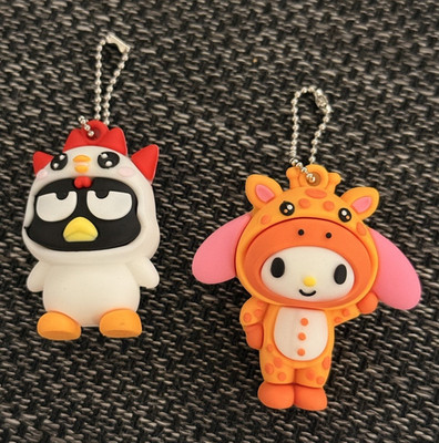 Sanrio Hello Kitty and Friends 2x Schlüsselanhänger Blind Bag Charm