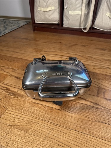 ALL-CLAD Belgian Waffle Maker Stainless Steel Waffler 2 Non-Stick Plate #6061 - Picture 2 of 9