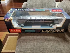 SUN STAR 1999 LINCOLN TOWN CAR STRETCH LIMOUSINE 1:18 SCALE DIECAST - NEW
