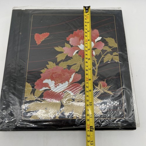 Vintage Oriental Black Lacquer Photo/Scrap Book Album - Flowers and Butterfly - Picture 11 of 12