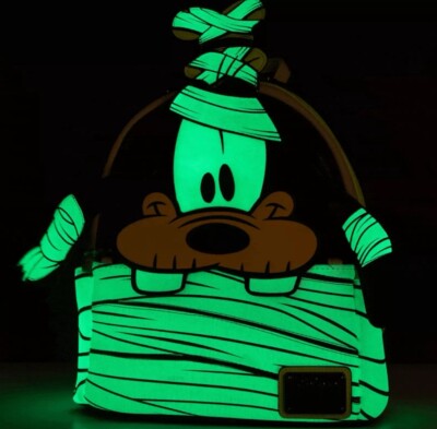 NEW Loungefly Disney Halloween GOOFY MUMMY Glow-in-the-Dark  display picture 2