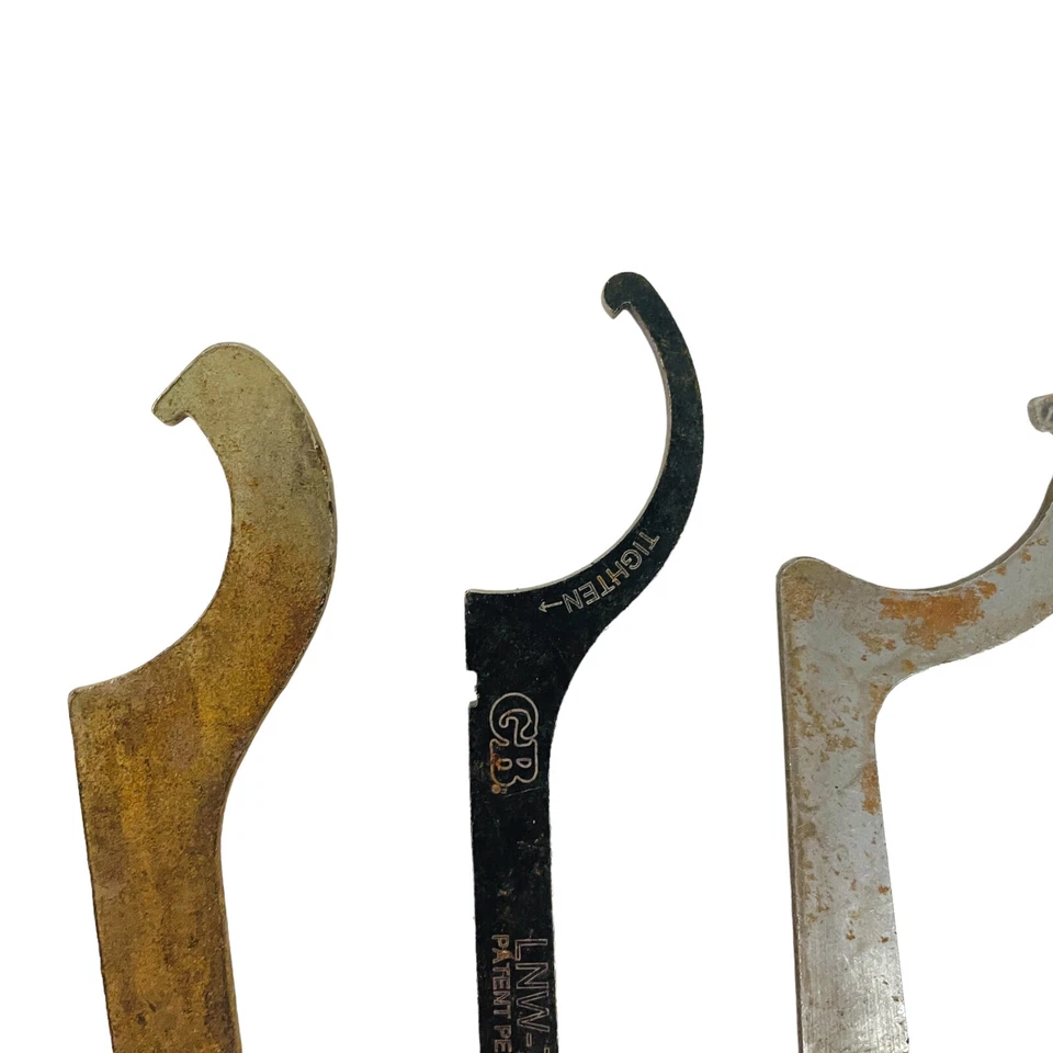 Dobladora Gardner de 7 piezas y llave de pasador surtida, llave de tuerca de seguridad y más Foto 4 de 4