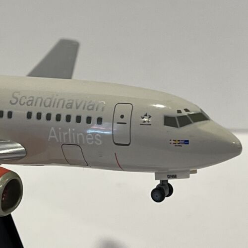 1:200 Herpa SAS Scandinavian Airlines Boeing 737 600 Detailed Wings Rare Set - Picture 4 of 17