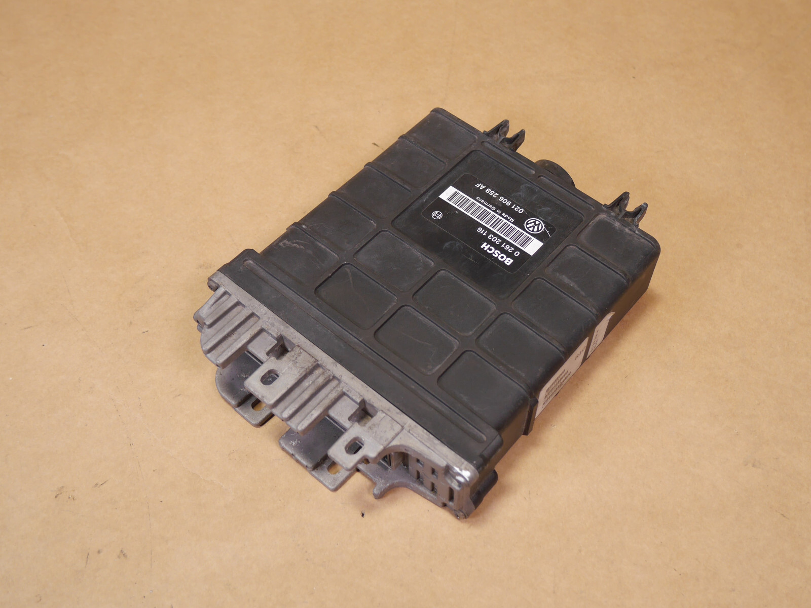 Bosch Motor Steuergerät VW VENTO 2 8i Vr6 Bj 95 021906258af 
